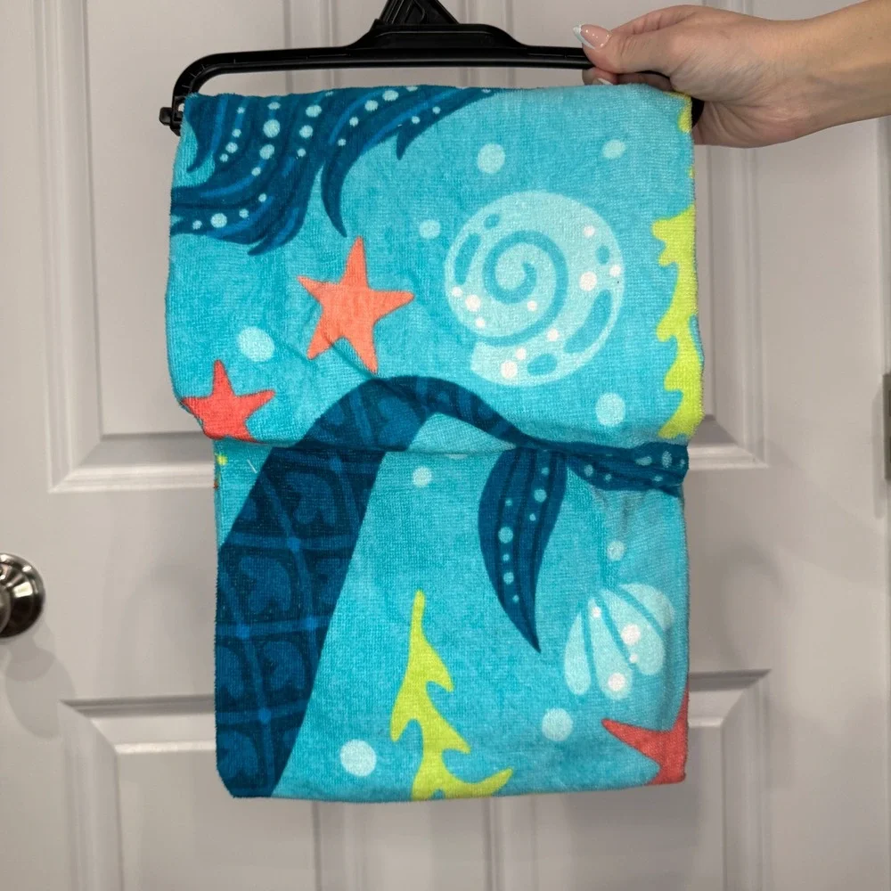 Mainstays Kids Mermaid Beach Towel Blue Quick Dry 28 x 60 NWT